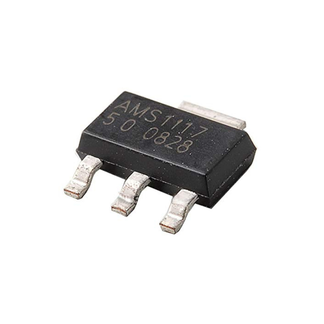 5V VOLTAGE REGULATOR SMD